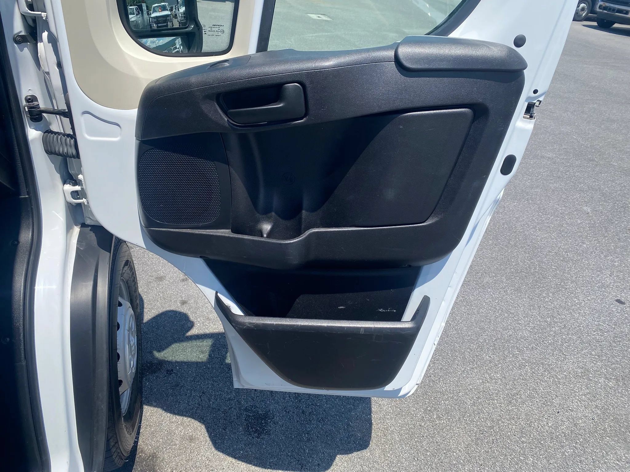 Used 2019 RAM ProMaster 2500 FWD image 18