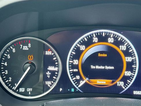 Used 2019 Buick Envision Premium image 15