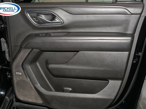 Used 2021 Chevrolet Suburban RST w/ Luxury Package RWD image 19