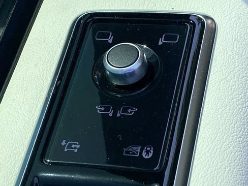 Used 2020 Land Rover Range Rover HSE AWD/4WD image 19