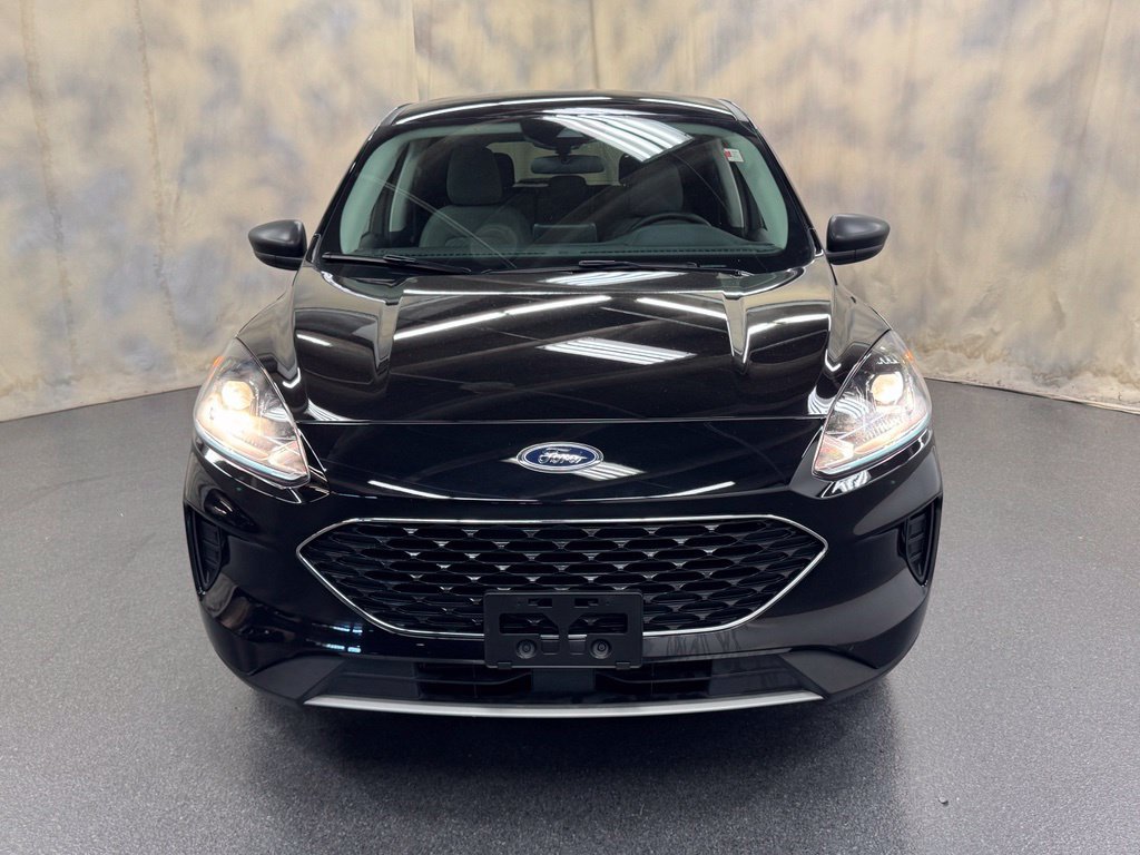 Used 2022 Ford Escape SE w/ Convenience Package FWD image 5