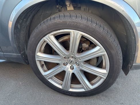 Used 2018 Volvo XC90 T6 Inscription w/ Convenience Package image 15