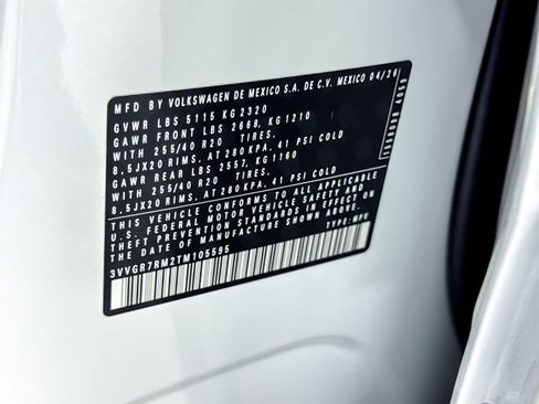 New 2026 Volkswagen Tiguan SE R-Line AWD/4WD image 27