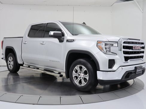 Used 2020 GMC Sierra 1500 SLE w/ SLE Value Package image 7