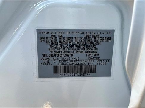 New 2026 Nissan Kicks SV image 8