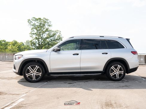 Used 2021 Mercedes-Benz GLS 450 4MATIC image 4