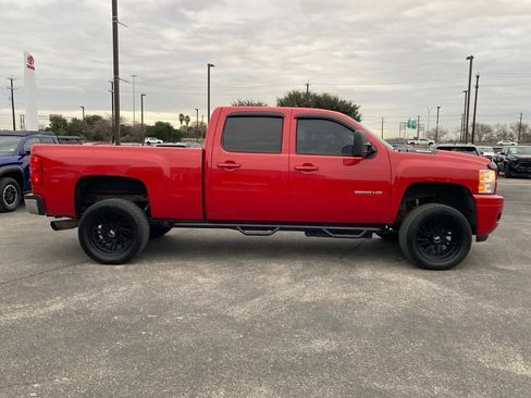 Used 2014 Chevrolet Silverado 2500 LTZ w/ LTZ Plus Package image 4