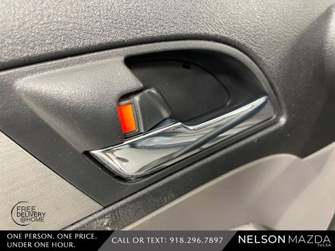 Used 2010 Honda CR-V EX image 17