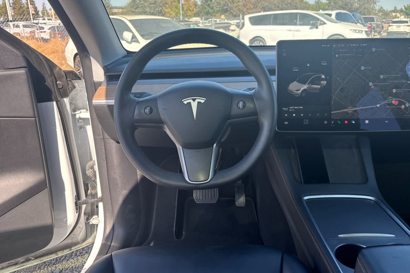 Used 2021 Tesla Model Y Long Range AWD/4WD image 15