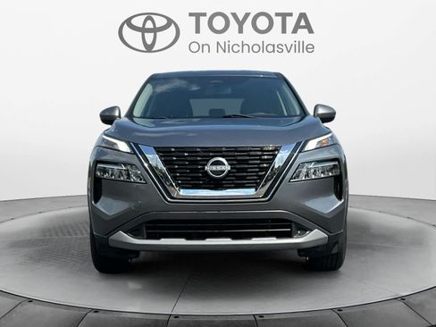 Used 2023 Nissan Rogue SV AWD/4WD image 8