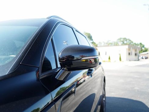 Used 2022 Kia Sorento S w/ Panoramic Sunroof Package FWD image 23