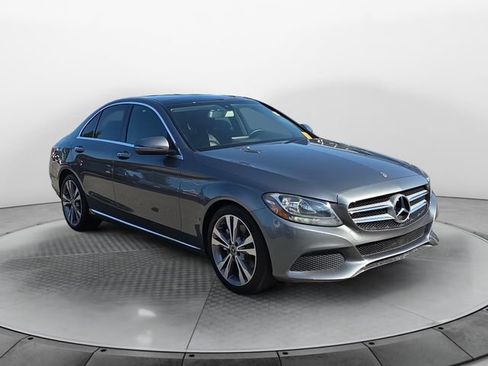 Used 2018 Mercedes-Benz C 300 Sedan w/ Premium Package image 7