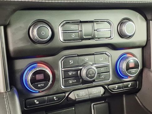 Used 2023 Chevrolet Tahoe Z71 image 7