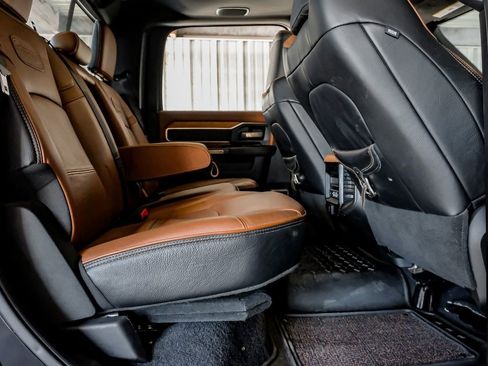 Used 2024 RAM 2500 Limited image 34