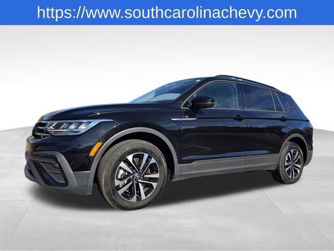 Used 2024 Volkswagen Tiguan S image 35