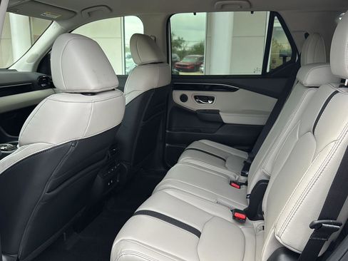 New 2026 Honda Pilot EX-L image 9