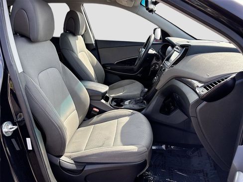 Used 2017 Hyundai Santa Fe Sport image 26