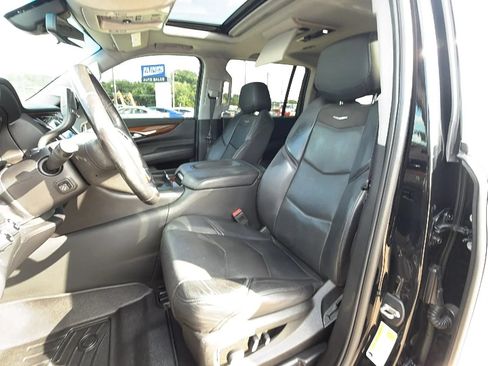 Used 2019 Cadillac Escalade ESV Premium Luxury AWD/4WD image 89