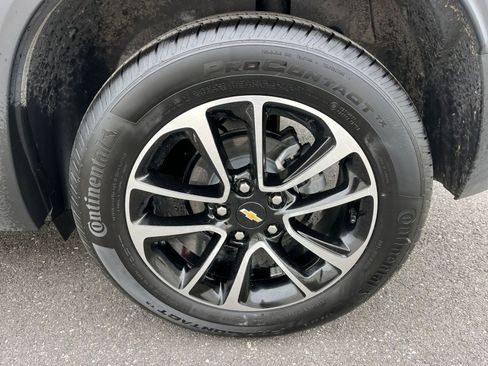 Used 2025 Chevrolet TrailBlazer LT image 28