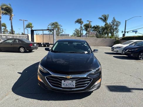 Used 2023 Chevrolet Malibu LT FWD image 3