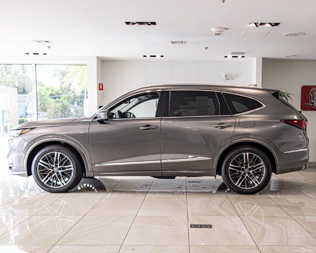 Used 2025 Acura MDX w/ Advance Package AWD/4WD image 6