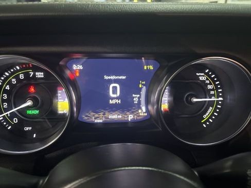 Used 2021 Jeep Wrangler Unlimited Sahara AWD/4WD image 23
