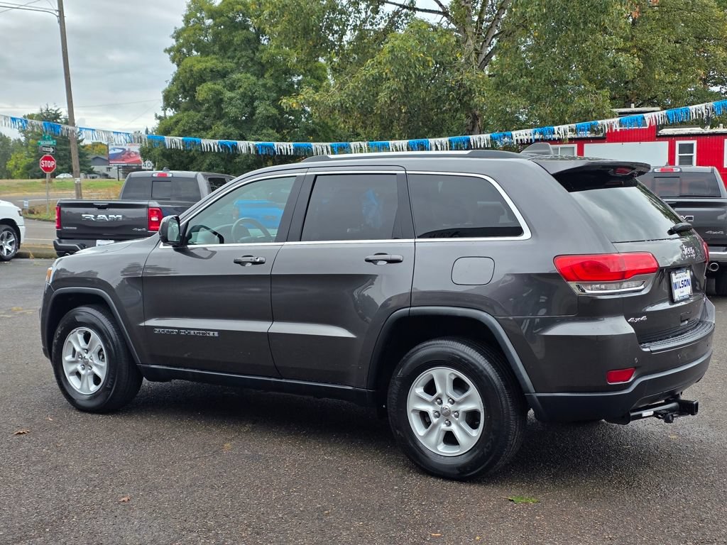 Used 2017 Jeep Grand Cherokee Laredo w/ Quick Order Package 23E AWD/4WD image 29