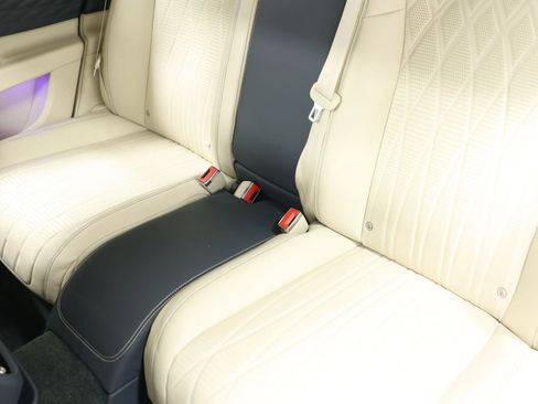 Used 2020 Bentley Flying Spur W12 w/ First Edition Specification image 84