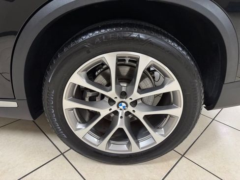 Used 2022 BMW X5 sDrive40i w/ Premium Package RWD image 26