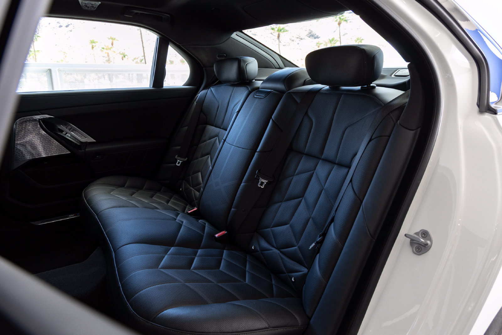 Certified 2025 BMW 760i xDrive AWD/4WD image 22