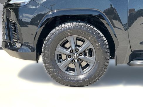 Certified 2026 Lexus LX 700h Overtrail image 12