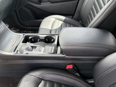 Used 2020 Ford Edge SEL w/ Convenience Package AWD/4WD image 17