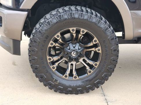 Used 2019 Ford F350 King Ranch w/ King Ranch Ultimate Package AWD/4WD image 18