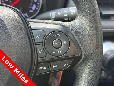 Used 2019 Toyota RAV4 LE image 21