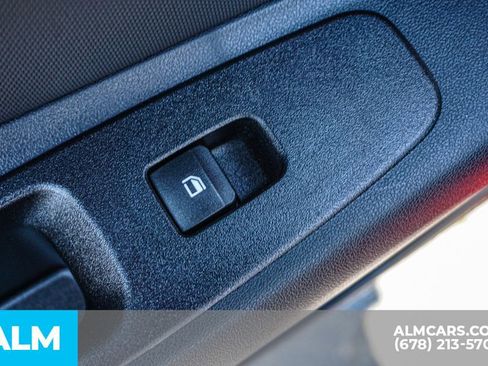 Used 2025 Hyundai Elantra Sport image 50