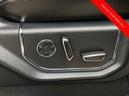 Used 2017 Ford F250 Platinum w/ Platinum Ultimate Package image 15