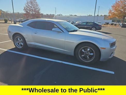 Used 2012 Chevrolet Camaro LS image 10