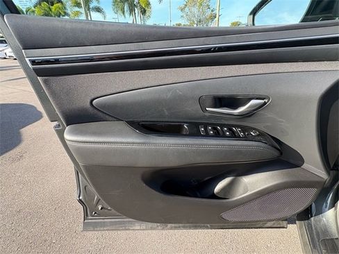 Used 2023 Hyundai Tucson SEL image 18