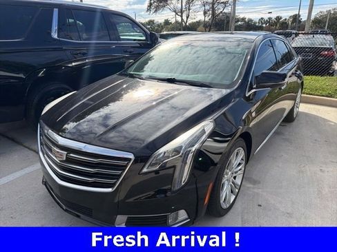 Used 2018 Cadillac XTS Luxury image 1