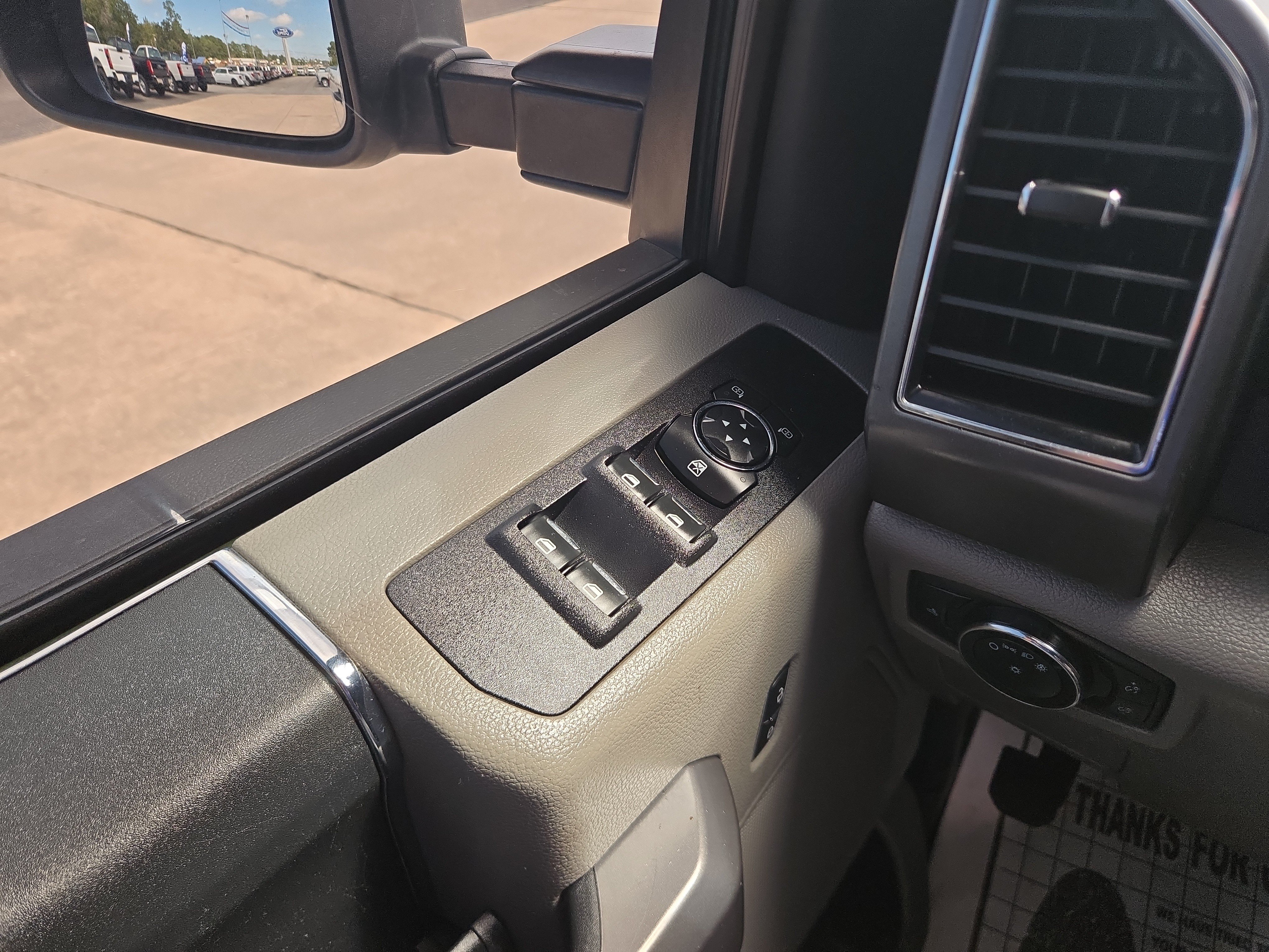 Used 2021 Ford F250 XLT w/ FX4 Off-Road Package AWD/4WD image 10