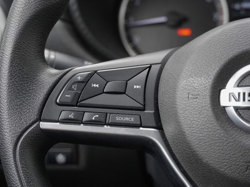 Used 2020 Nissan Versa S FWD image 21