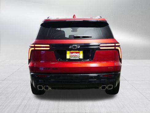 Used 2024 Chevrolet Traverse RS w/ LPO, Floor Liner Package AWD/4WD image 6