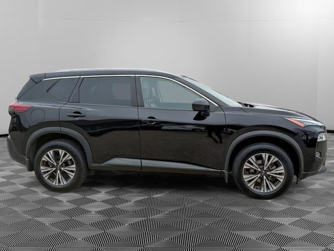 Used 2023 Nissan Rogue SV w/ SV Premium B Package image 11