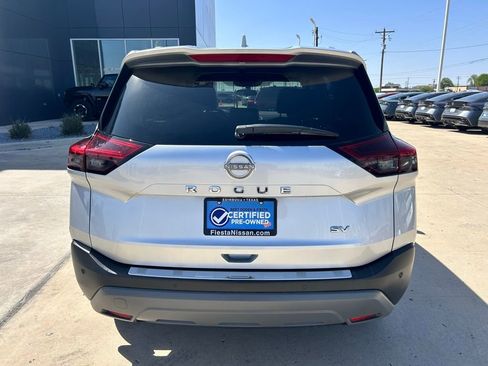 Certified 2023 Nissan Rogue SV w/ SV Premium B Package image 6