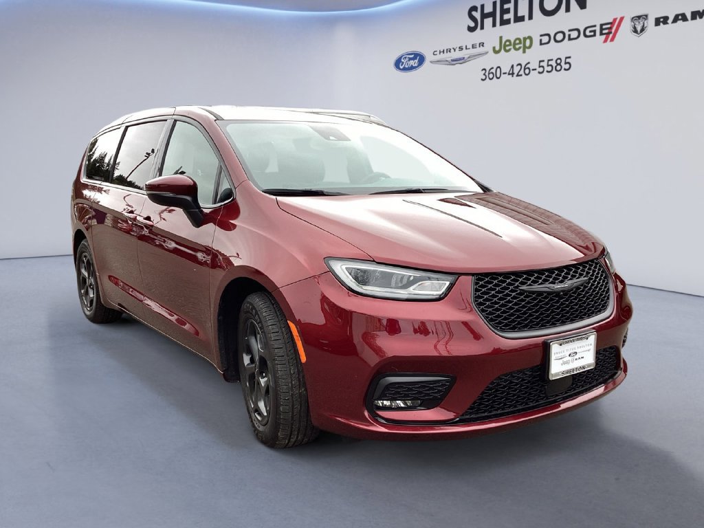 Used 2023 Chrysler Pacifica Touring-L w/ S Appearance Package FWD image 6