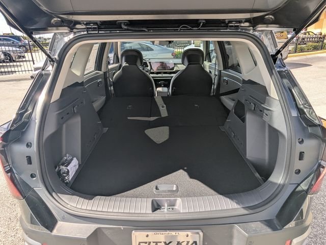 New 2027 Kia Seltos S FWD image 13