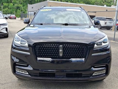 Certified 2024 Lincoln Aviator Reserve w/ Equipment Group 201A AWD/4WD image 2