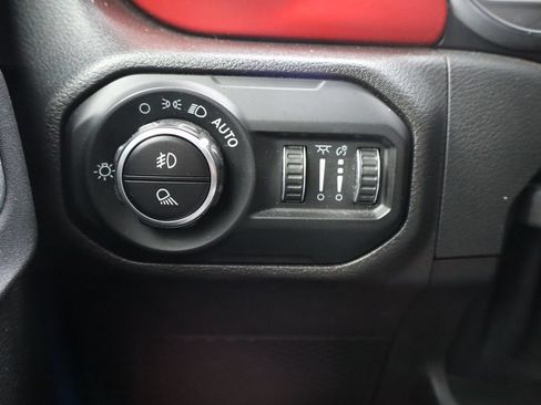 Used 2021 Jeep Gladiator Rubicon AWD/4WD image 19