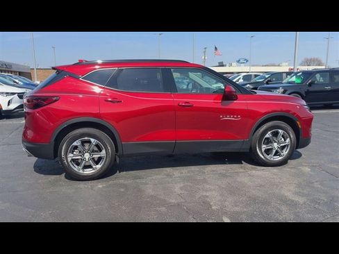 Certified 2023 Chevrolet Blazer LT w/ Convenience Package image 9