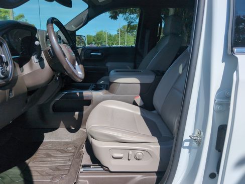 Used 2020 GMC Sierra 1500 SLT w/ SLT Premium Plus Package AWD/4WD image 16